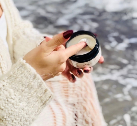 Masque capillaire premium Kayla Cosmetics aux huiles naturelles pour cheveux brillants et réparés